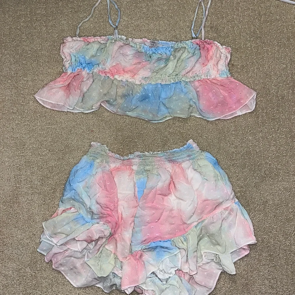 Two Piece Ruffle Set - Picture 2 of 2
